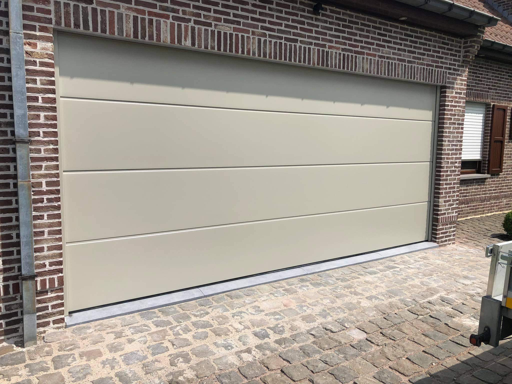 garagepoortinstallateurs Flobecq/Vloesberg | Mv Poorten